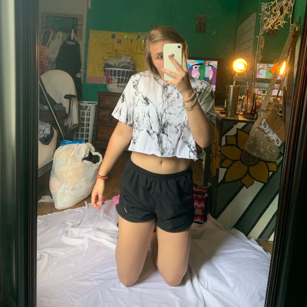 Marble Crop